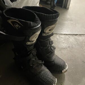 O’Neill black riding boots kids size 3